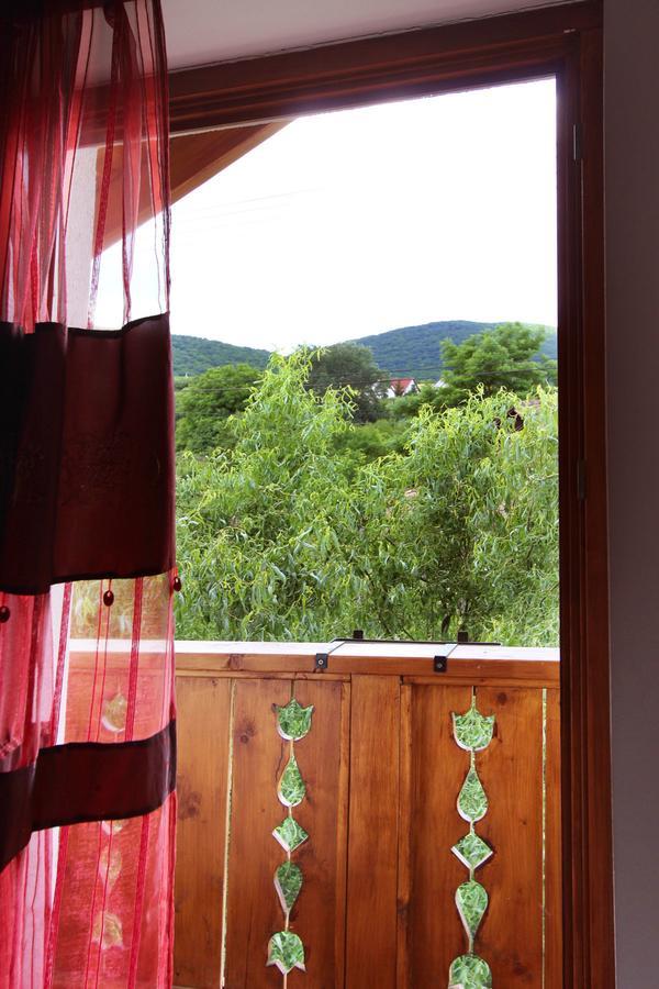 Felso Fogado Bed & Breakfast Felsotold Exterior photo