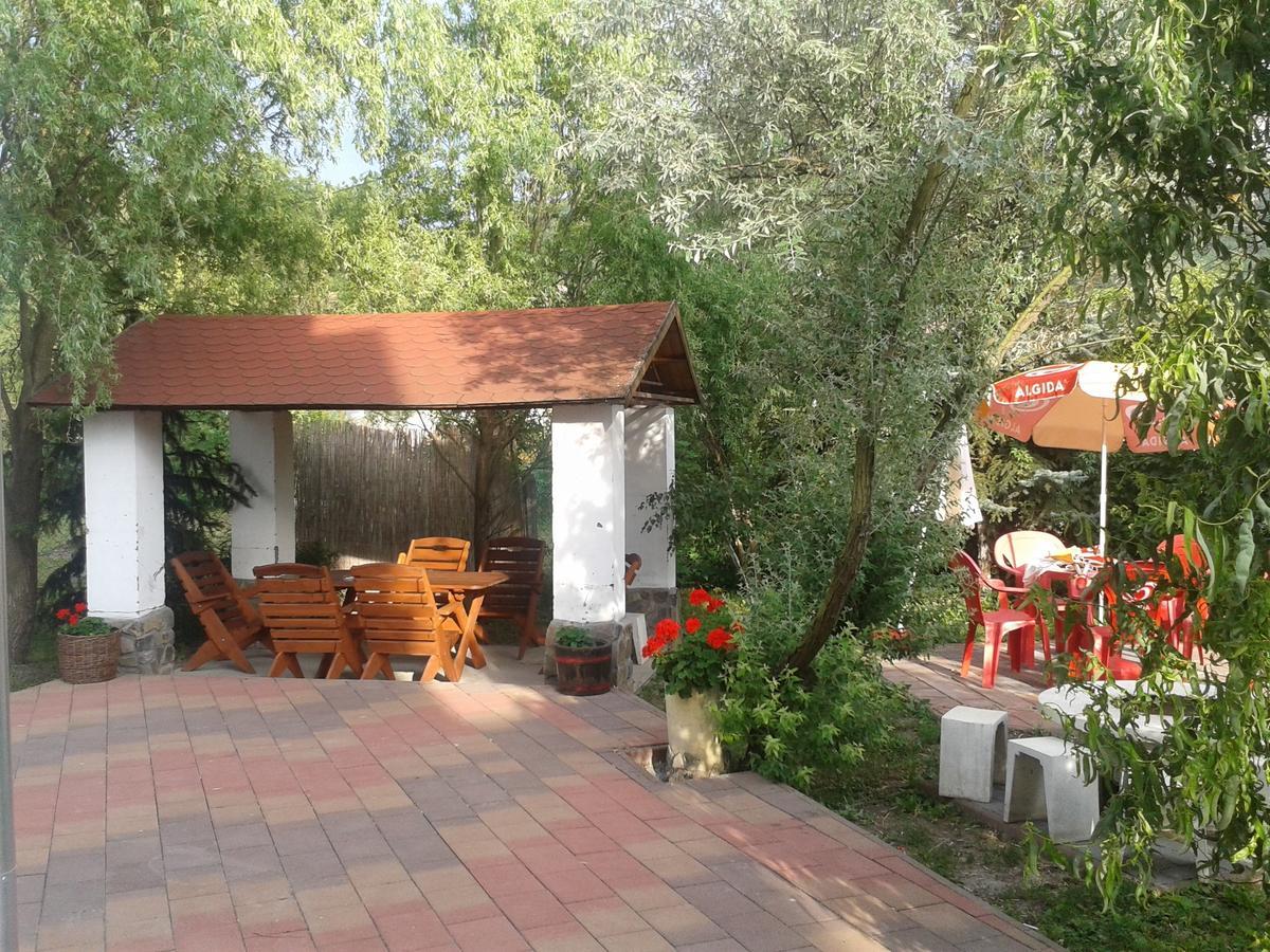 Felso Fogado Bed & Breakfast Felsotold Exterior photo