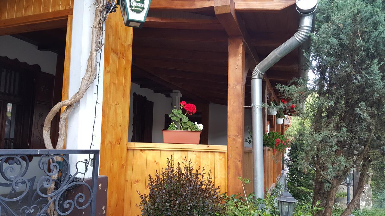Felso Fogado Bed & Breakfast Felsotold Exterior photo